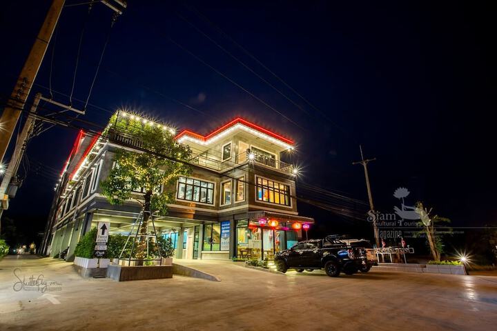 Hotel 18 of 20