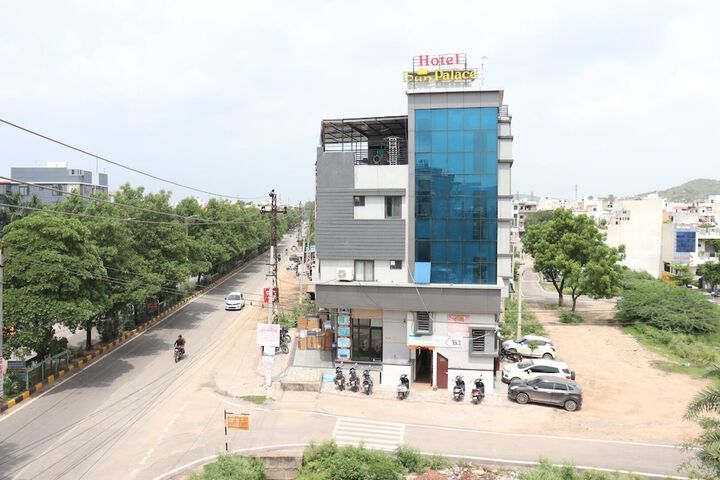 Hotel 66 of 69