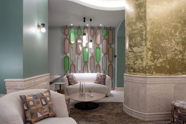 Hotel Interior 6 of 43