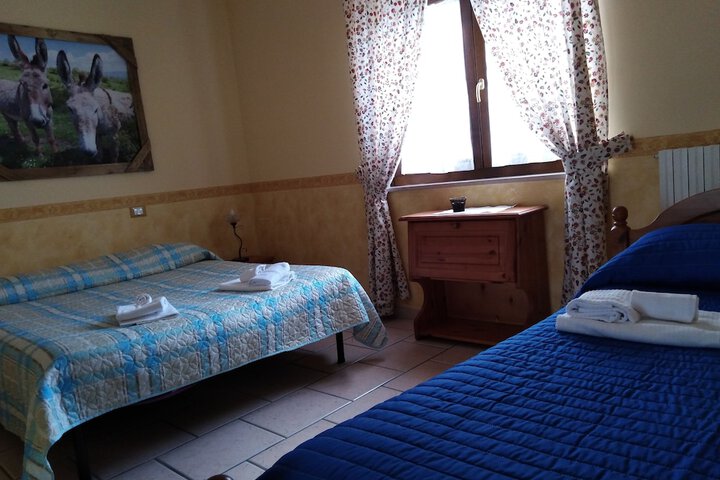 Room 8 of 11