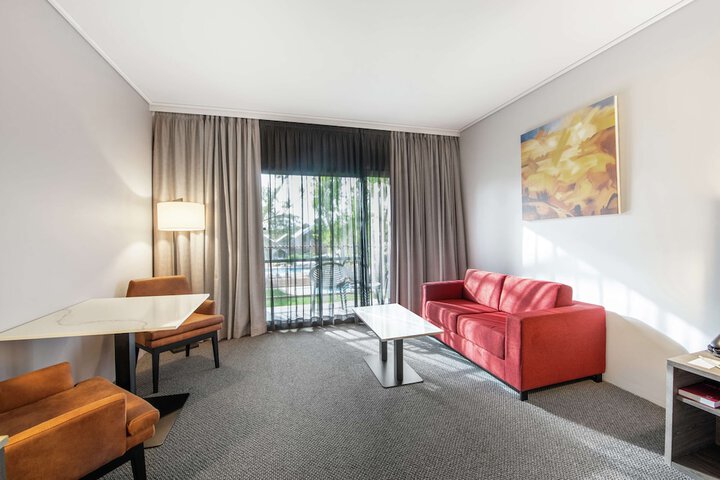 Room 36 of 119