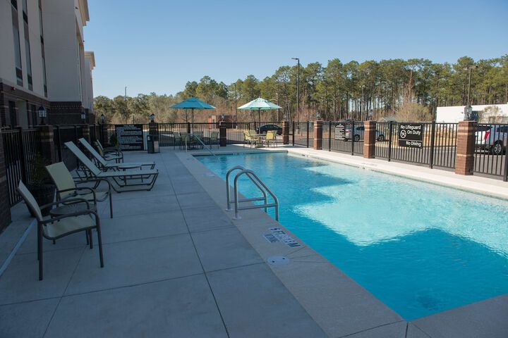 Pools & Facilities