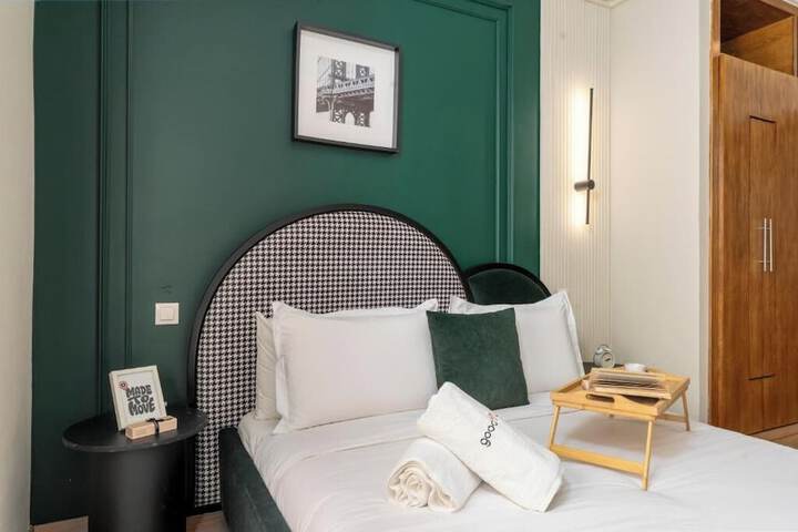 Room 15 of 81