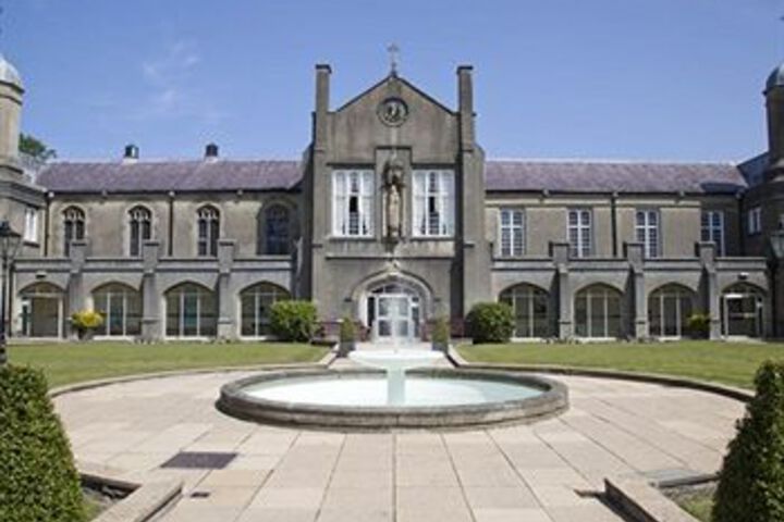 Lloyd Thomas Centre