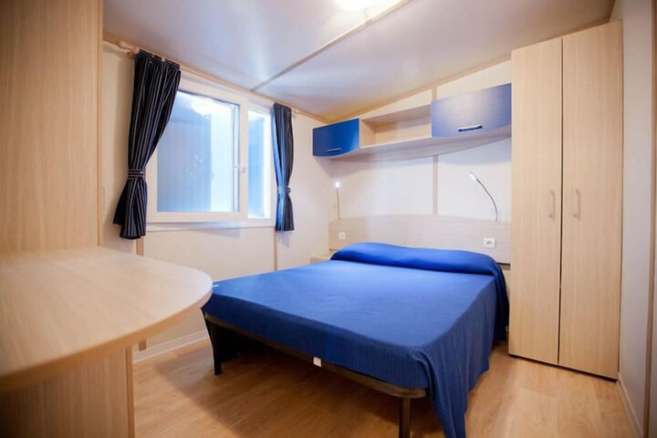 Room 4 of 47