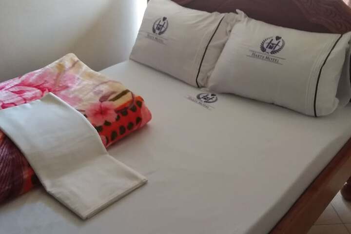 Room 3 of 23