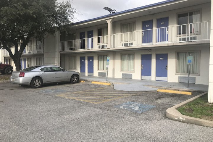 Property Grounds 47 of 49