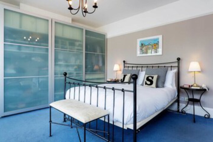 Room 28 of 31