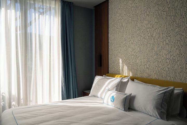 Room 36 of 146