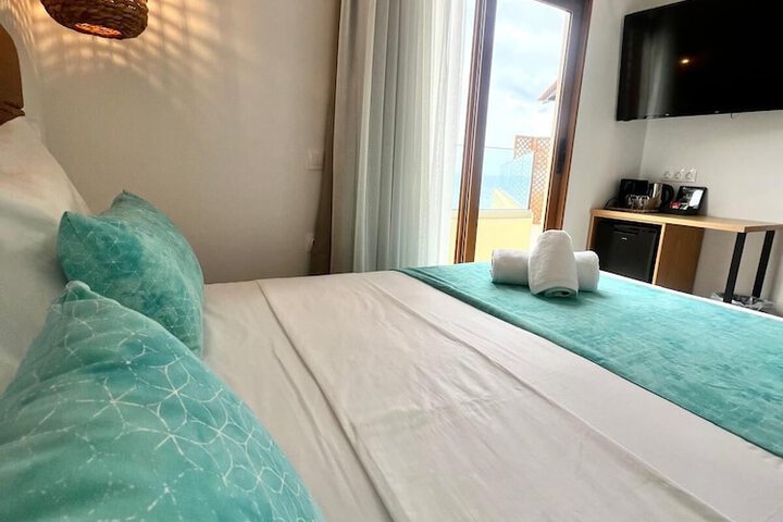 Room 38 of 182