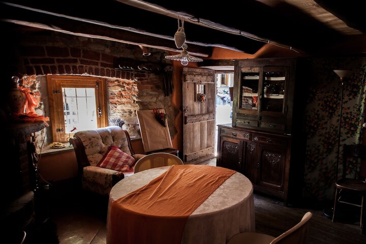 Room 17 of 29
