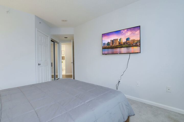 Room 155 of 195