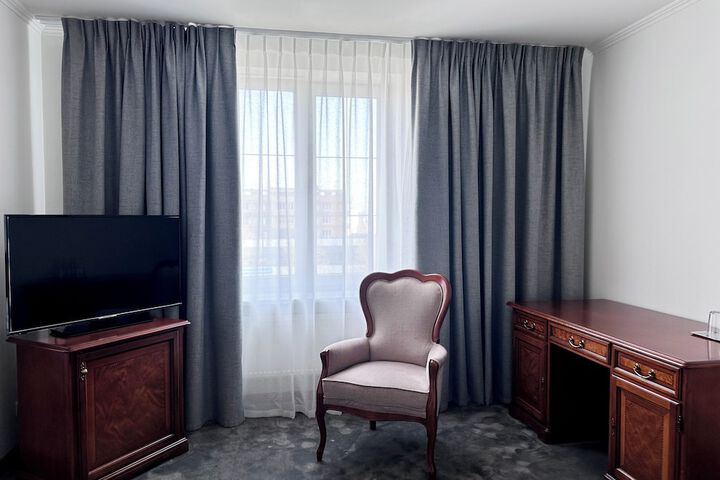Room 38 of 108