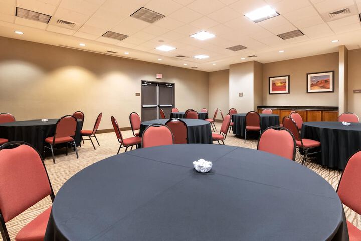 Meeting facility