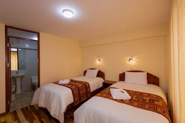 Room 9 of 43