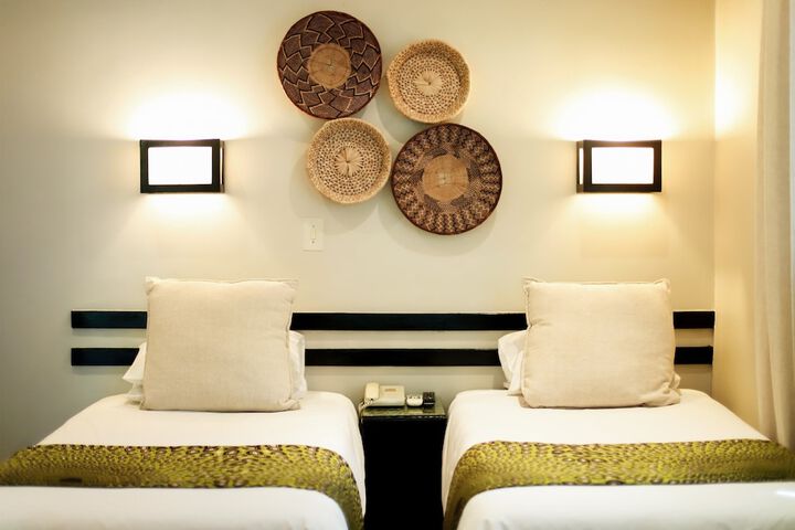 Room 15 of 78