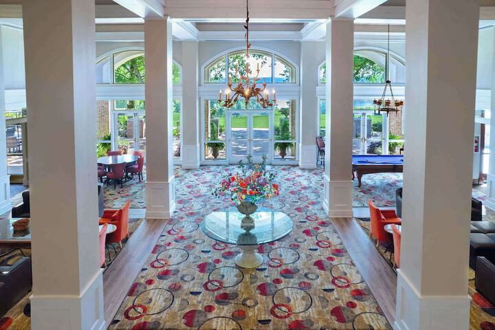Guest Lobby