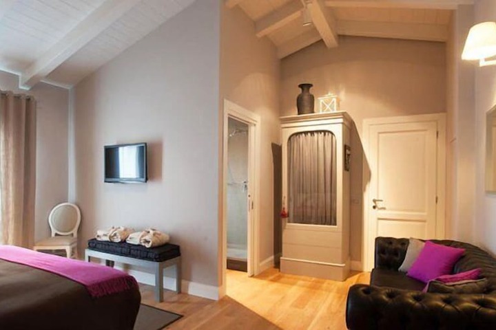 Room 95 of 170
