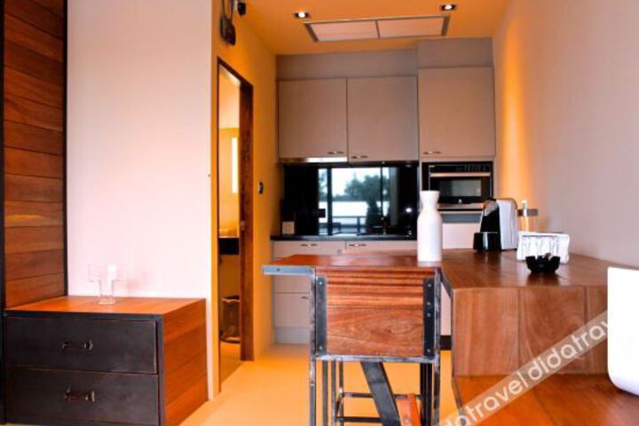Hotel Interior 6 of 24