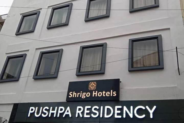 ShriGo Hotel Pushpa Residency