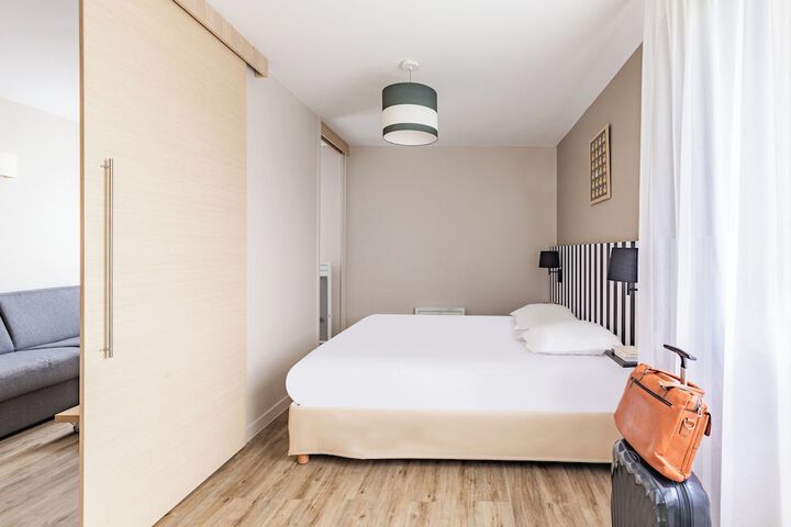 Room 3 of 21