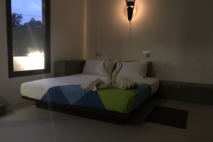 Room 16 of 63