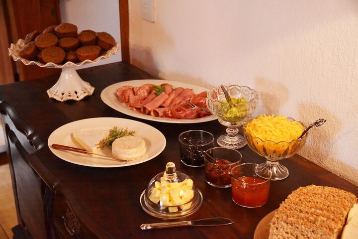 Breakfast/Coffee Service 16 of 29