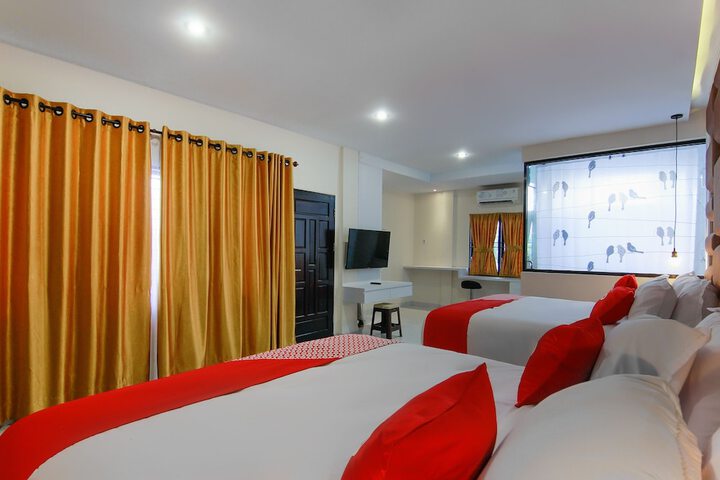 Room 19 of 33