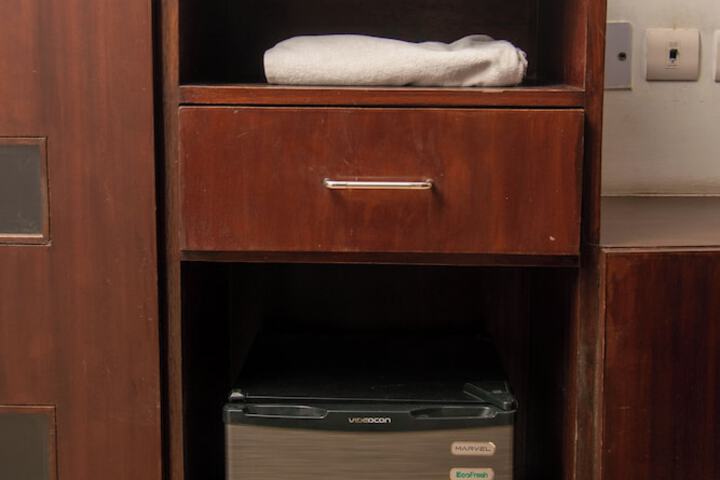 Room 19 of 40