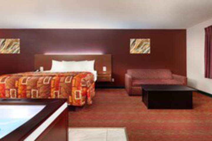Room 43 of 222
