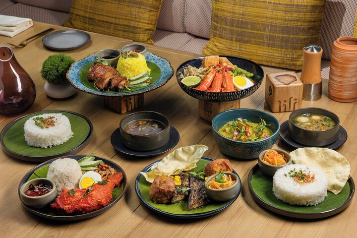 Dining 56 of 72