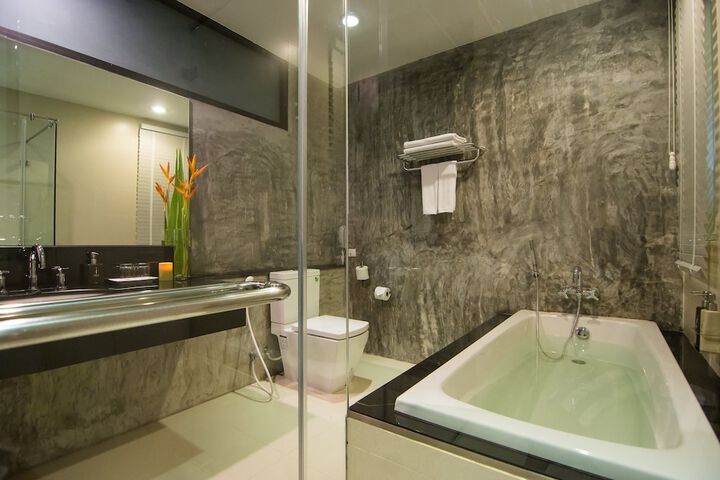 Bath Interior