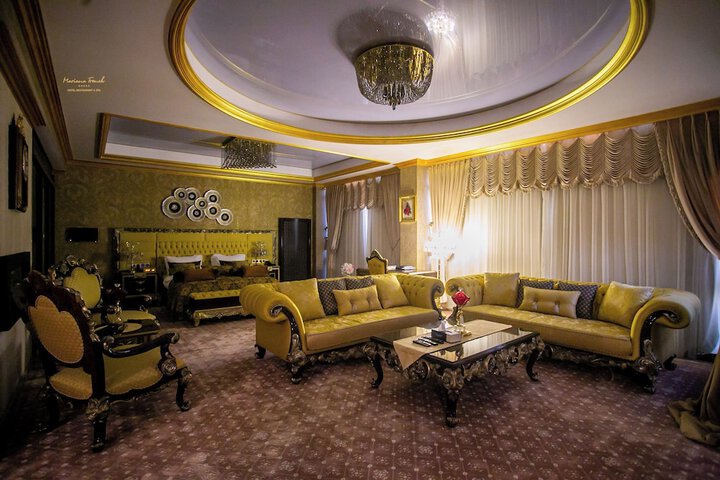 MARIANA TRENCH HOTEL & SPA