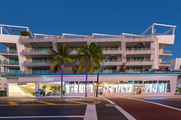 Exterior of SoBe Ocean Drive Suites