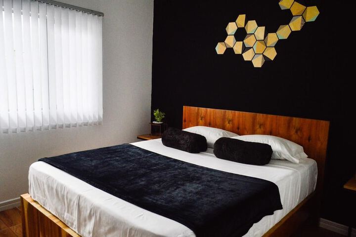 Room 4 of 23