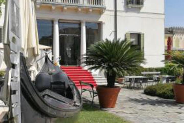 Hotel Baretta