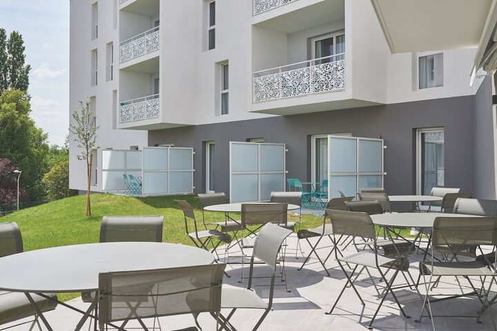Terrace/Patio 42 of 77