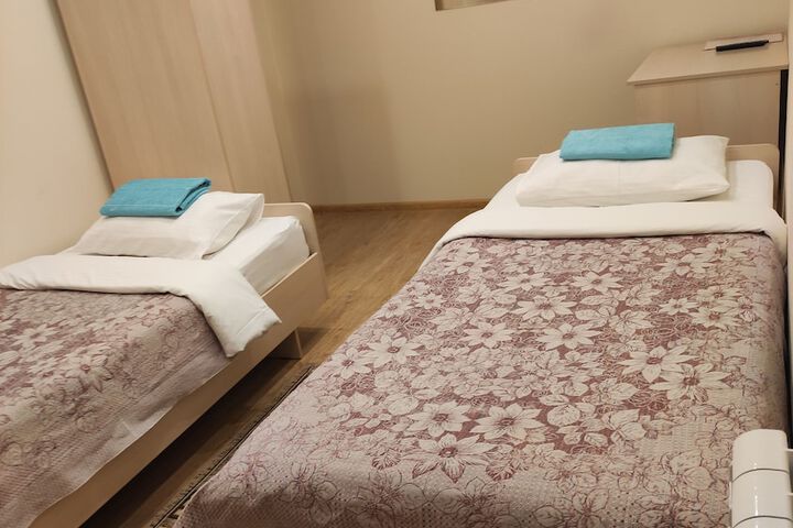 Room 11 of 31