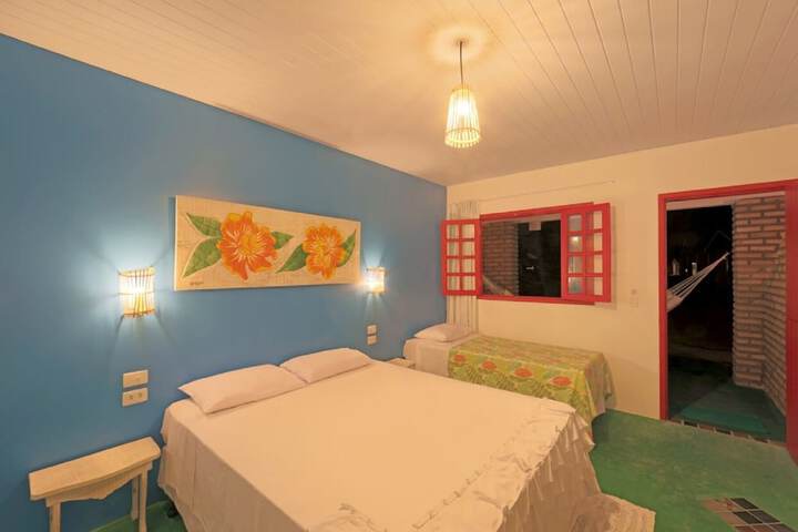 Room 81 of 274