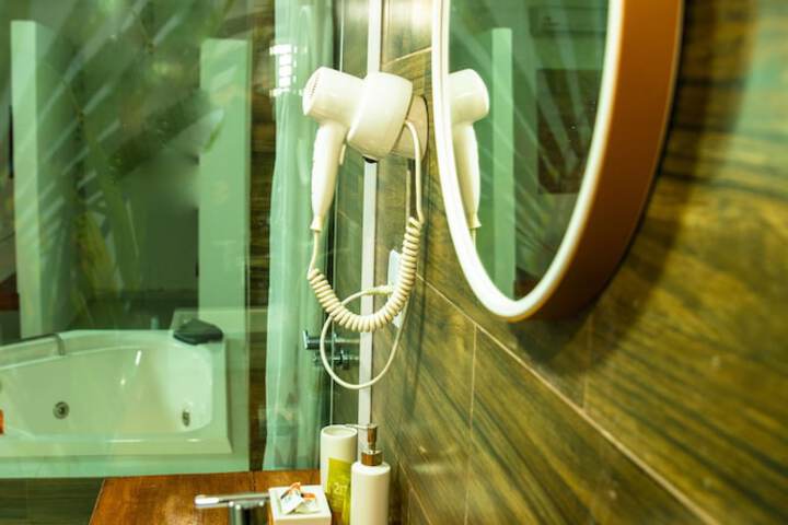 Clean Restrooms