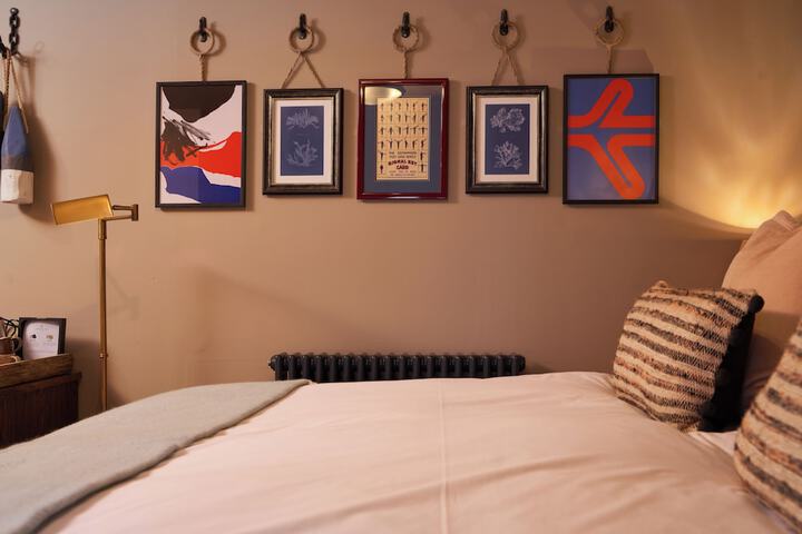 Room 19 of 52