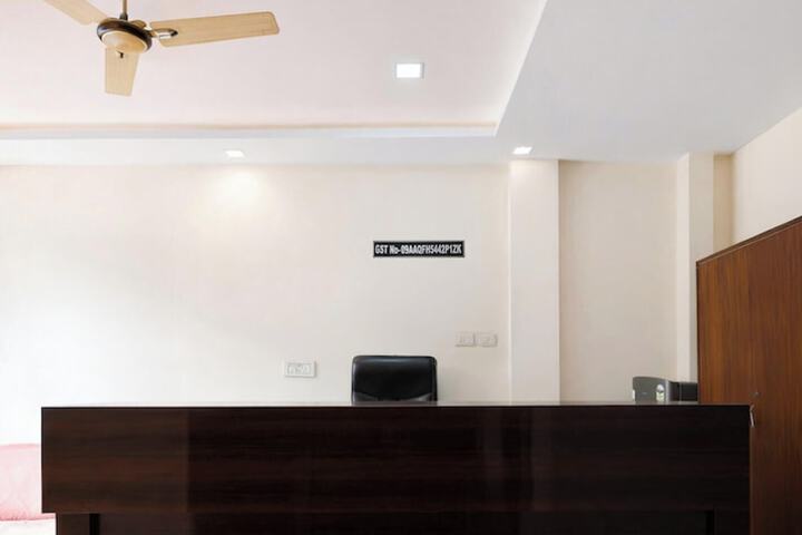 Hotel Interior 7 of 34
