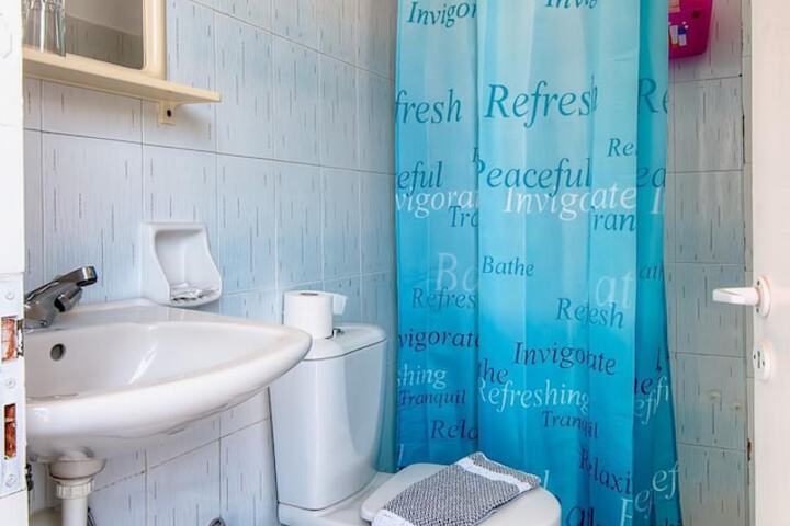 Bath Interior