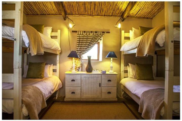 Room 10 of 43