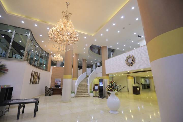 Hotel 41 of 42