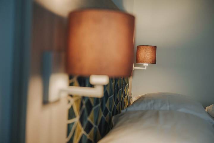 Room 19 of 79
