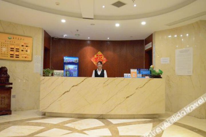 Hotel Interior 17 of 24