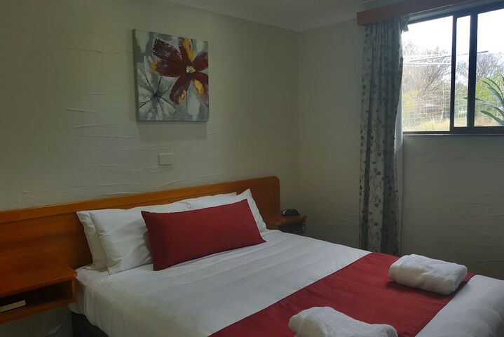 Room 9 of 113