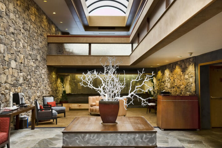 Hotel Interior 16 of 18