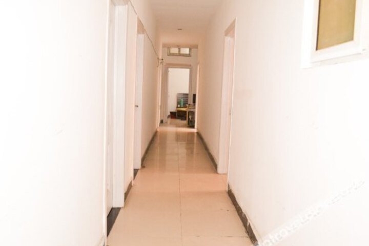Nuanrujia Hotel